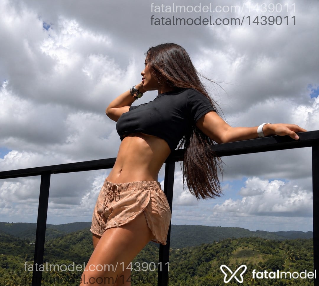 Capa de Luna Larissa