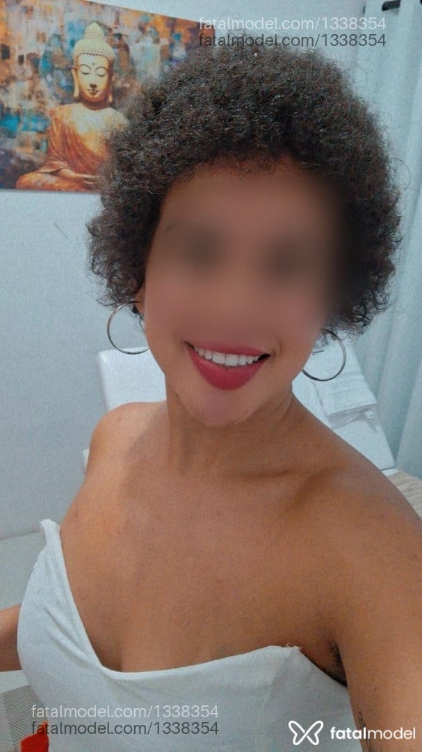 Thalita Dias