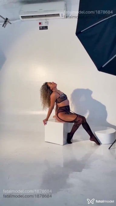 Capa de Isabelle Fagundes