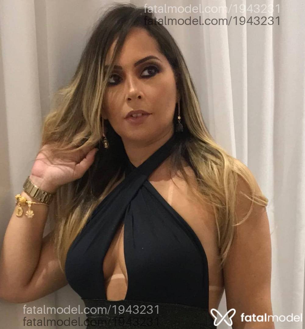Capa de Aline Moraes